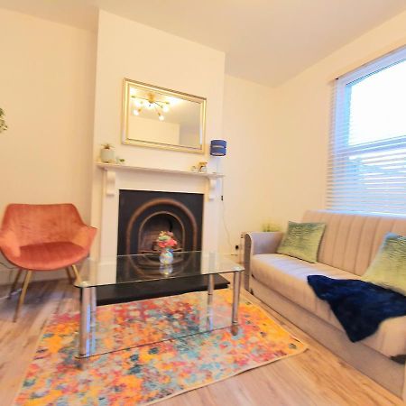 Wimbledon Ideal 1 Bedroom Ground Floor Apartment With Garden London Exterior photo